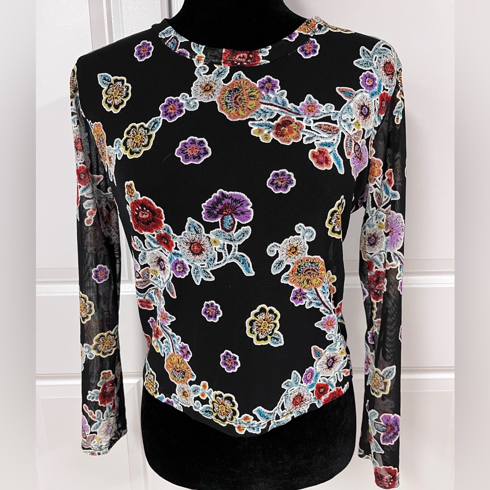 Ginger G Sheer Floral Long Sleeve Top